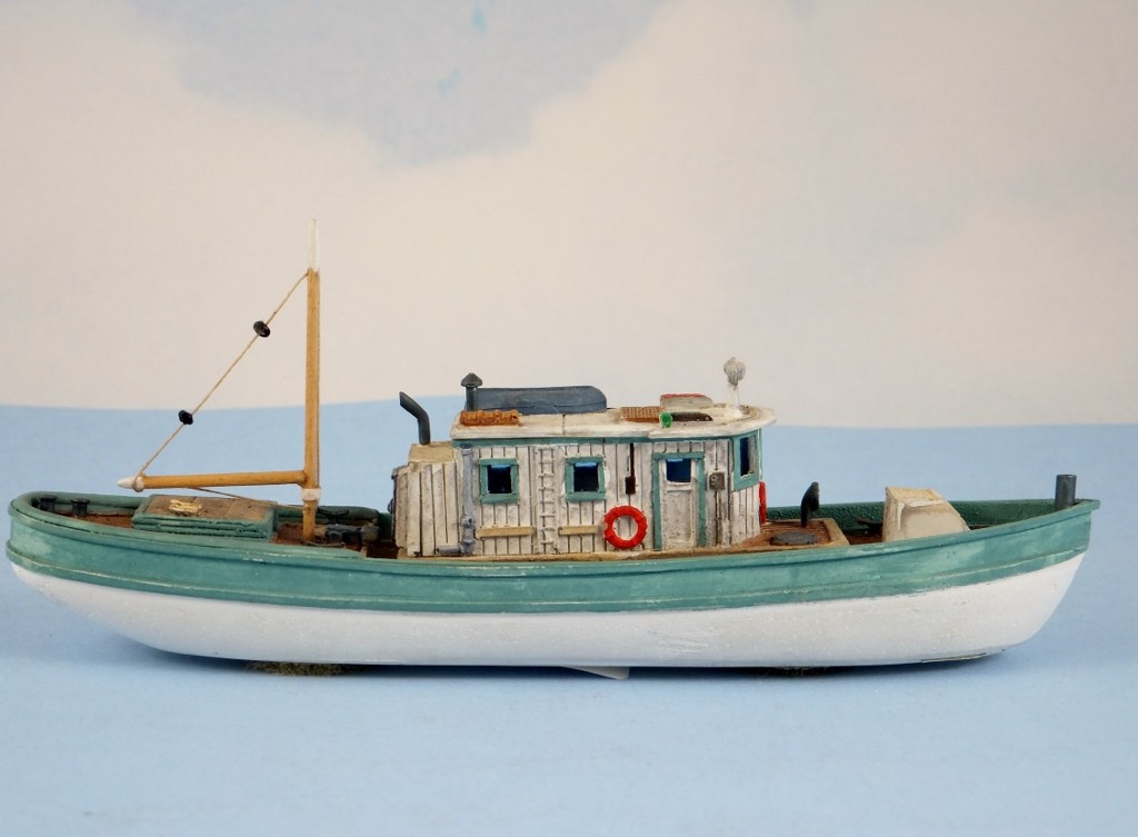 Sea Port kit: H117 N Scale Work Boat/Lighter L. 5-1/2, Beam 1-1/4