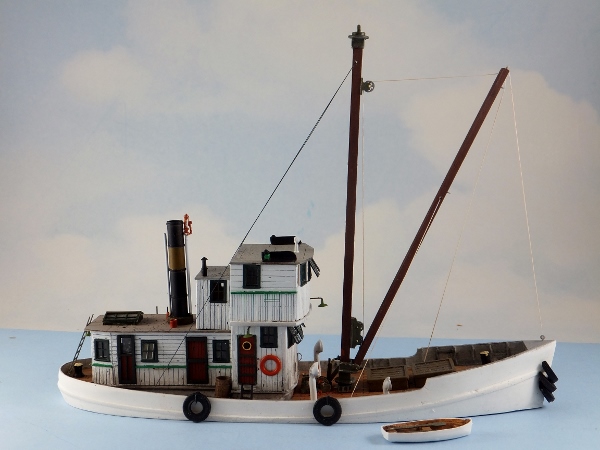 Sea Port kit: H133W HO Scale 65' Workboat lighter - Laser cut wood  superstructure craftsman kit - L: 8-1/2 W: 2-3/8 - Sea Port Model Works