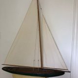 Vintage ANTIQUE WORKING POND BOAT est. circa 1890-1930 Excellent cond. Height: 66". Fabulous window display!