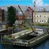 Sea Port kit: H130  73' Open Barge w/Cabin, Mast & Boom Kit - HO Scale - L: 10" W: 3 1/2" - Image 4