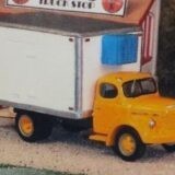 V-310 1940-49 REO  "Reefer" Refrigerated Truck - HO Scale - Sylvan -
