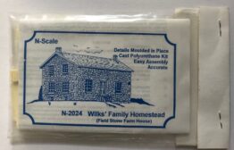 Web 2 N-2024 Wilks' Family Homestead - fieldstone farmhouse - Sylvan N scale kit - back (2)