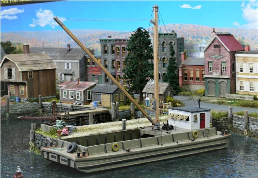 H130-HO-Barge at dock - diorama