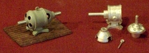 Electric Motor - O Scale - P333CR - metal - electri motor, industrial body of the engine is 3-4 in. end to end. O-55 Elec Motor