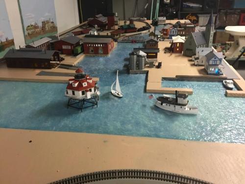 Even Hillebrand's layout shows the H136 HO passenger ferry, The H138 HO Sloop. On the left is the Thomas Point Lighthouse. And it looks like the H128 lobster boat tucked in there too!