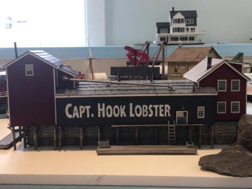 Capt  Hooks Gordon Fay