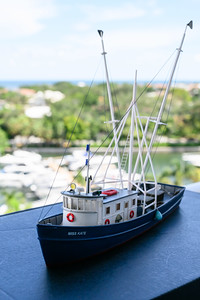  68' HO Shrimp Boat kit - H150W