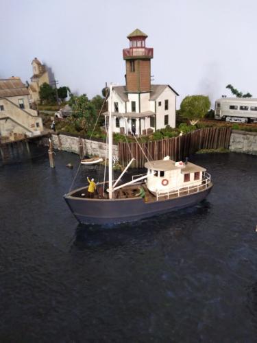 H152 HO Coastal Freighter B101 HO Mispillion Lighthouse