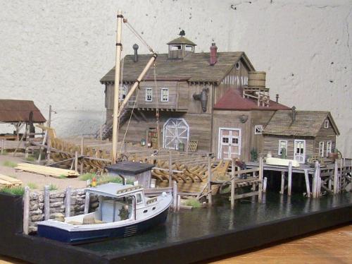 John Elwood H128 1 lobster boat on his SWSM shipyard dioramma