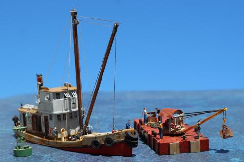 Lucy Lu-H133W-HO workboat