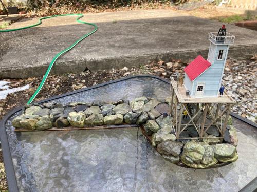 Wayne King builds the Dog Bar Lighthouse